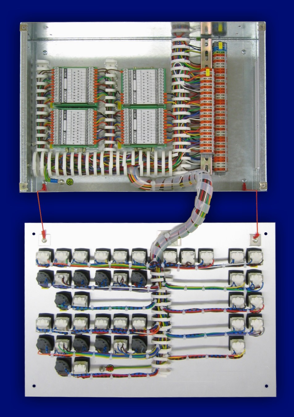 Bedientableau und Steuertableau Frontplatte Alu Photo-Untereloxal - Steuertableau mit Lageplan