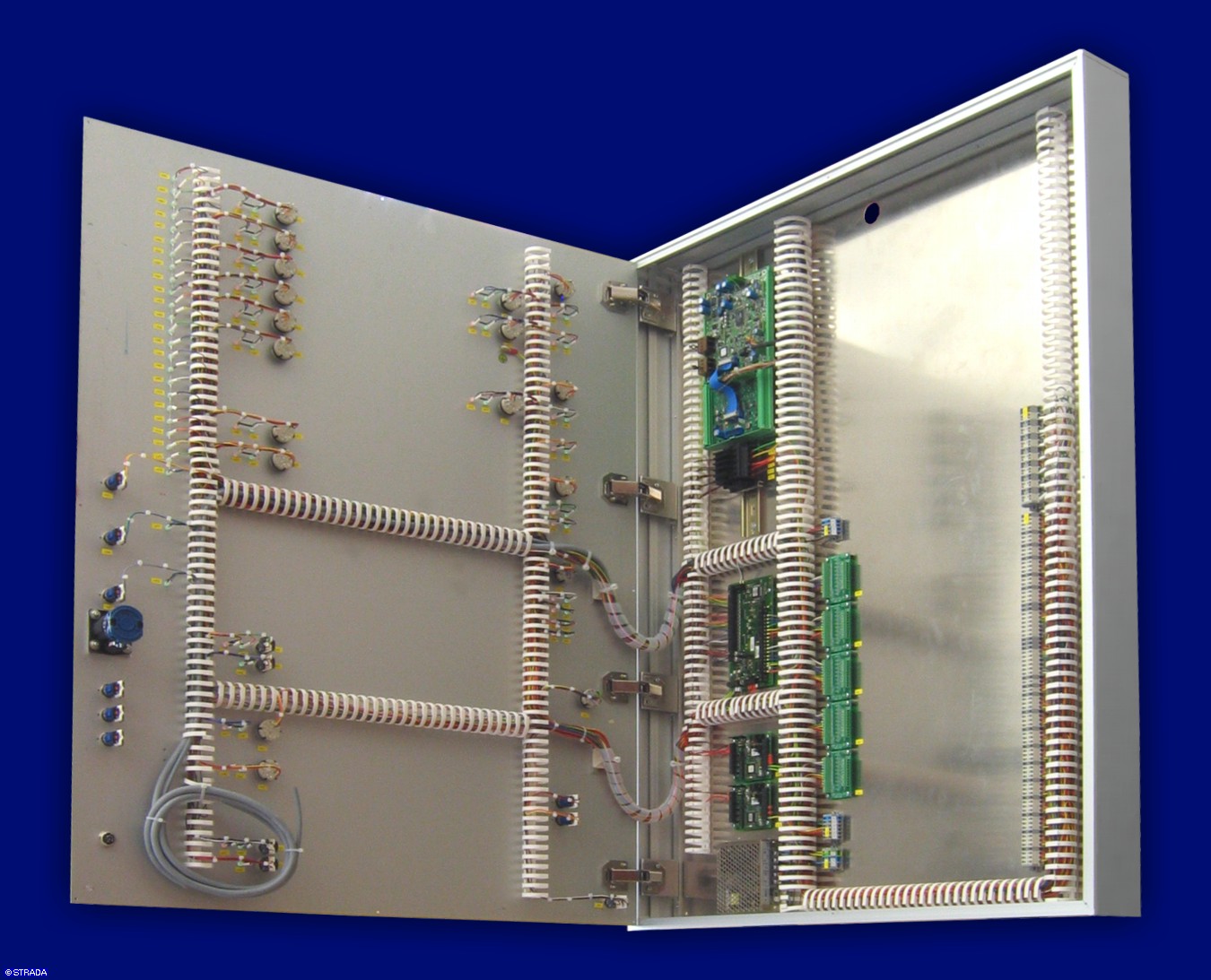 Brandmeldetableau, Entrauchungstableau - AP-Anzeige u. Entrauchung