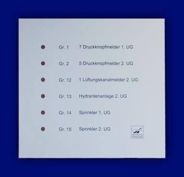 Brandmeldetableau, Entrauchungstableau - Anzeigetab. m. frontb. LEDs