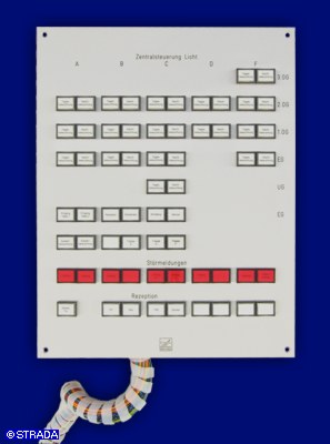 Bedientableau, Steuertableau, Schalttafel und Steuertafel Frontplatte V2a - Steuertab. m. aufges. Befehlsger&auml;ten
